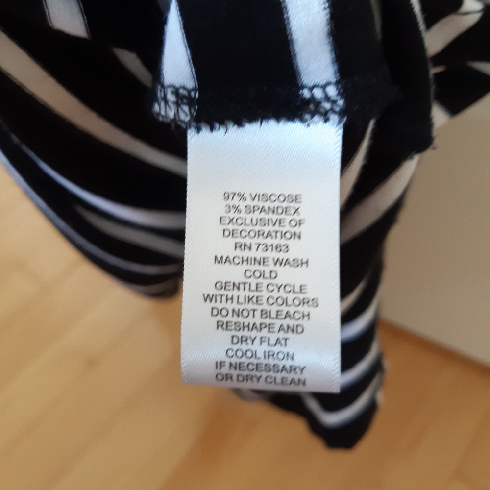 Cable and Gauge tshirt - Picture 4 of 5